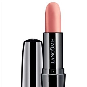 Lancome lipstick in Inconspicuous matte